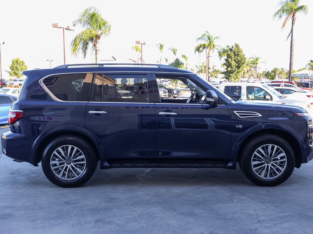 Used 2022 Nissan Armada SL w/ Captain's Chairs Package image 3