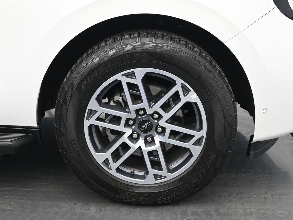 Used 2025 Ford Expedition Max Active image 27