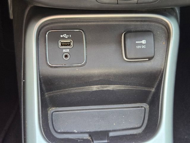 Used 2021 Jeep Compass Latitude w/ Sun and Sound Group image 25