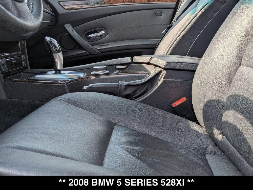 Used 2008 BMW 528xi Sedan AWD/4WD image 17