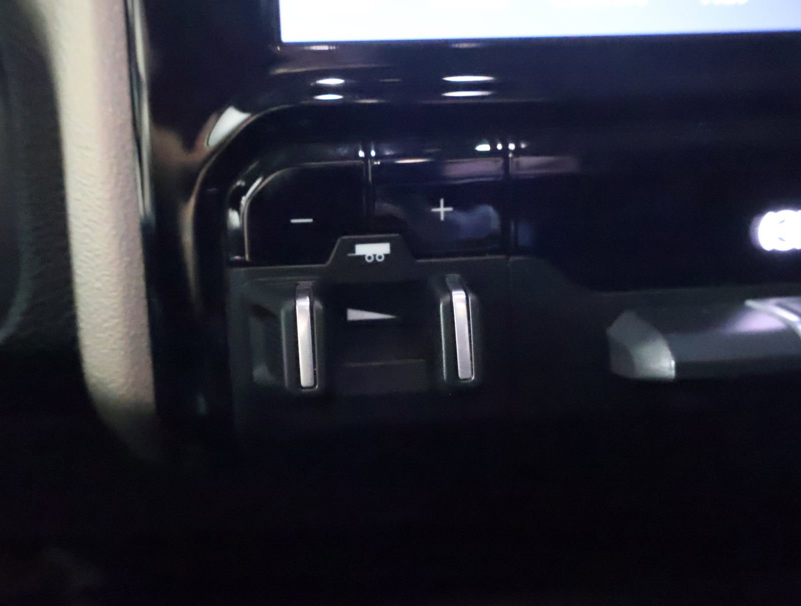 Used 2024 RAM 2500 Laramie image 39