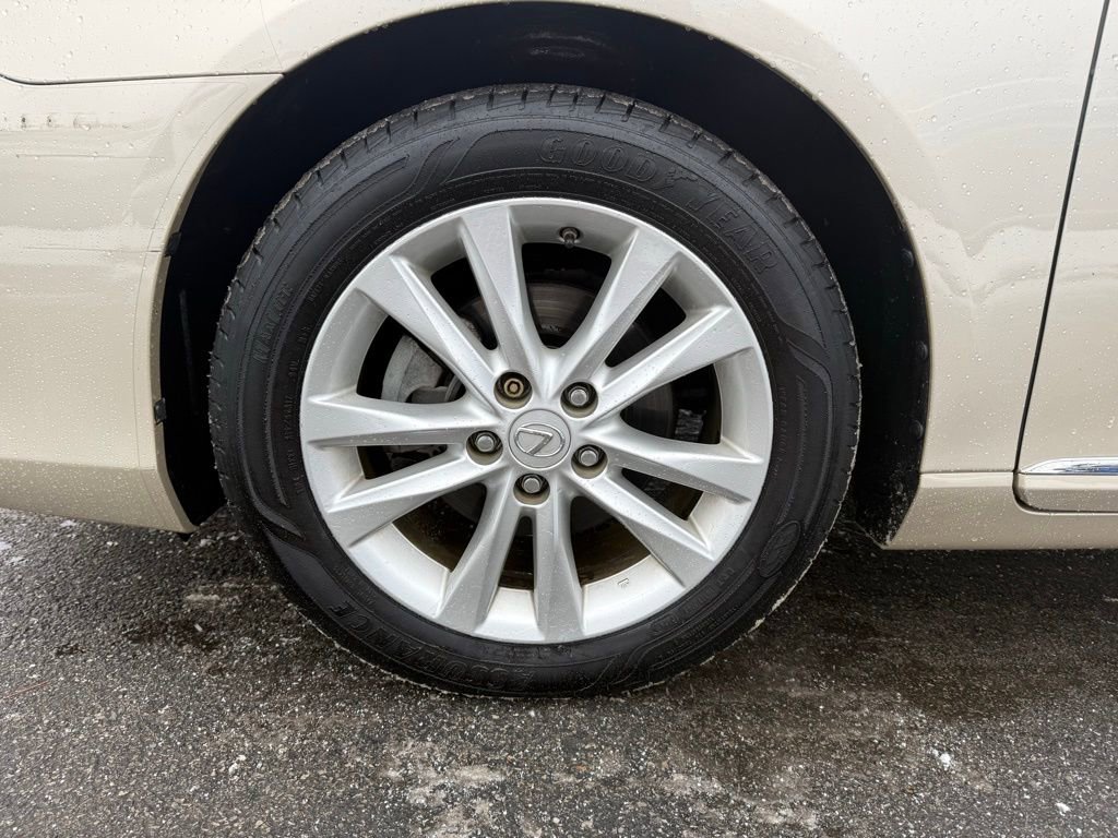 Used 2010 Lexus ES 350 image 24