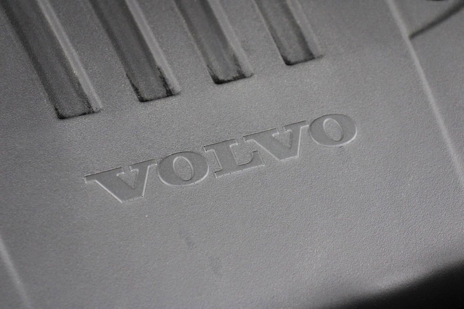 Certified 2023 Volvo XC90 B5 Core w/ Protection Package Premier AWD/4WD image 25