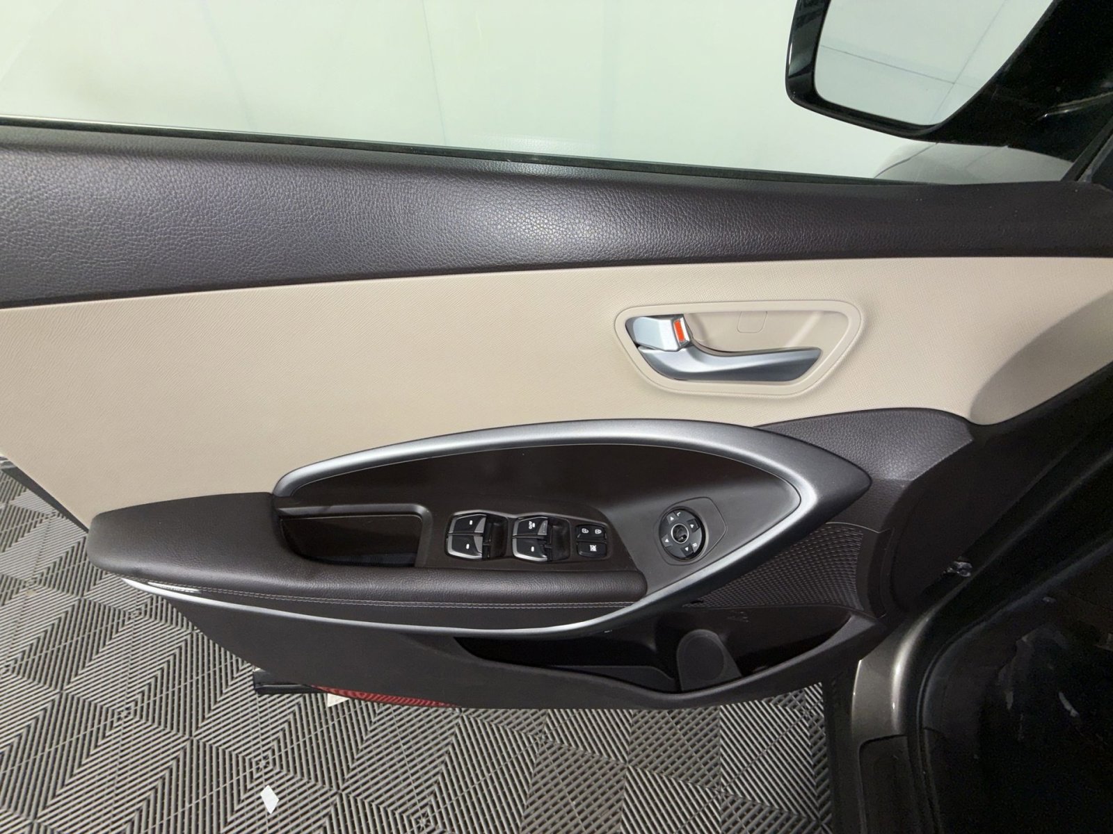 Used 2014 Hyundai Santa Fe Sport 2.0T w/ Navigation Package 06 AWD/4WD image 15