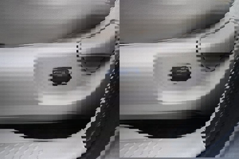 Used 2009 Ford Escape XLT image 24