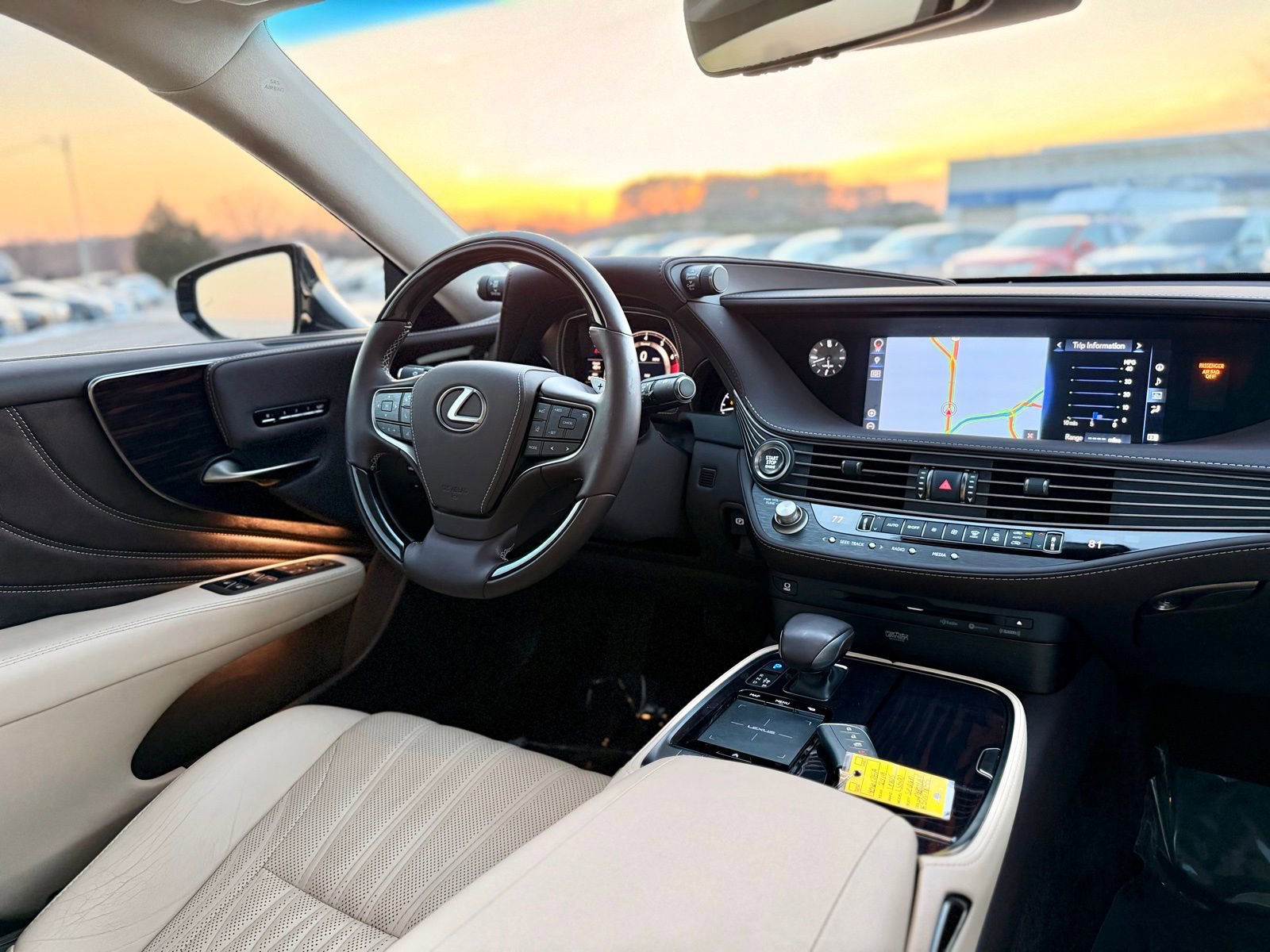 Used 2019 Lexus LS 500 w/ Luxury Package image 31