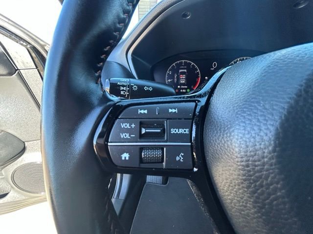 Used 2025 Honda HR-V Sport image 13