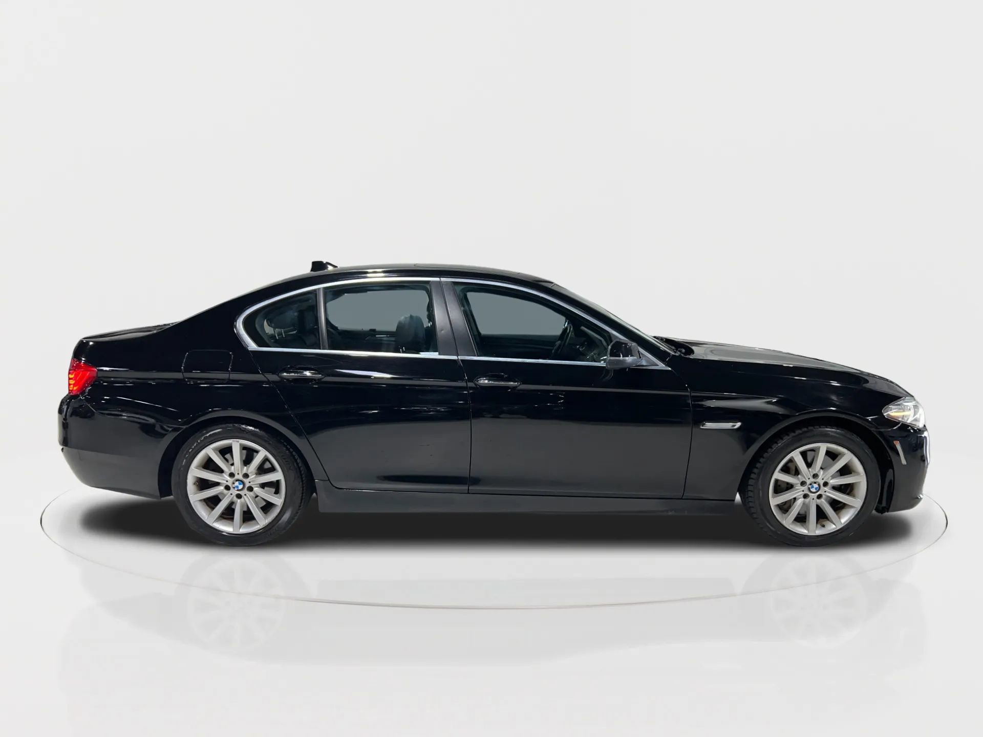 Used 2015 BMW 535i Sedan image 8