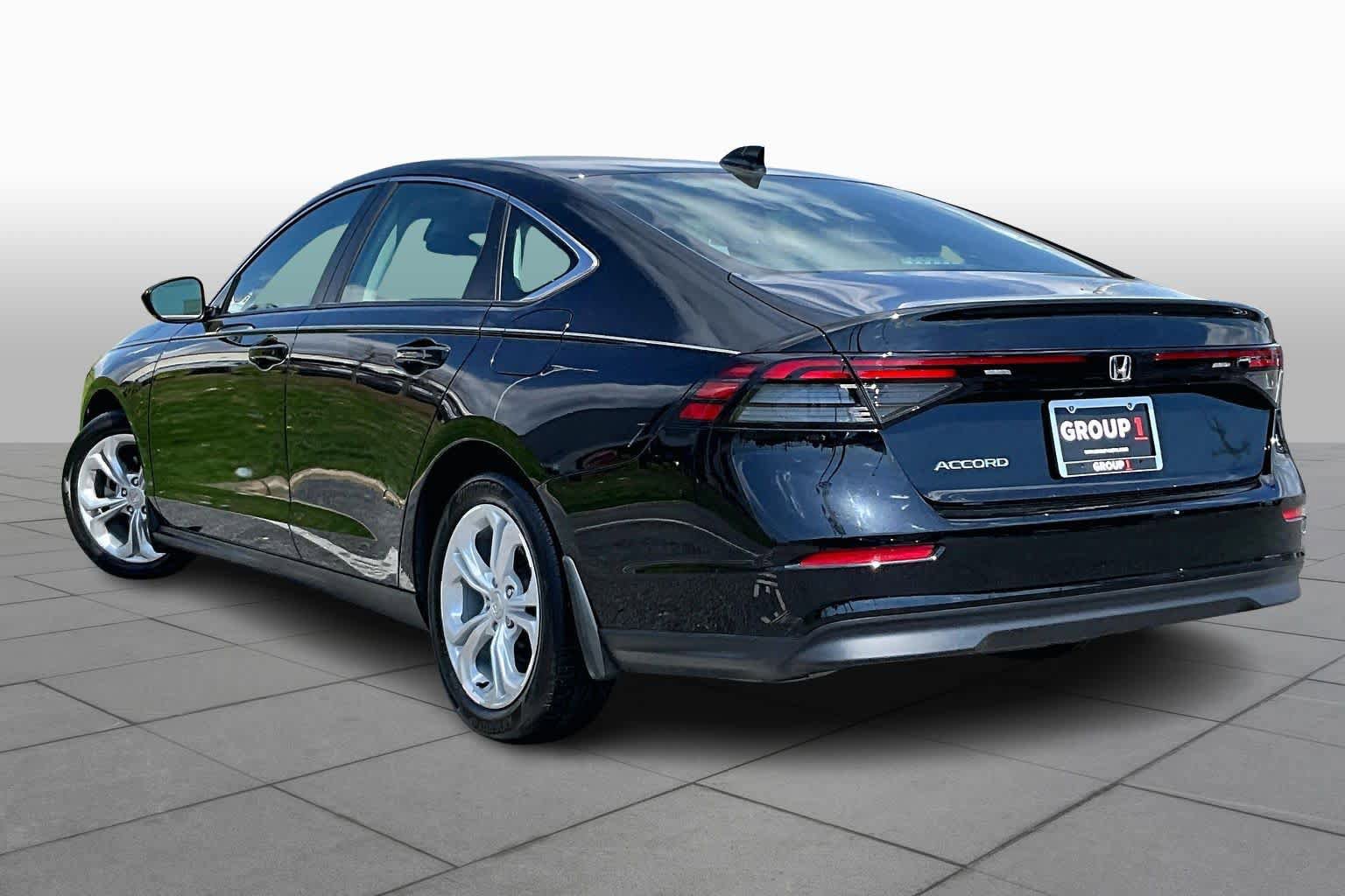 Used 2024 Honda Accord LX image 11
