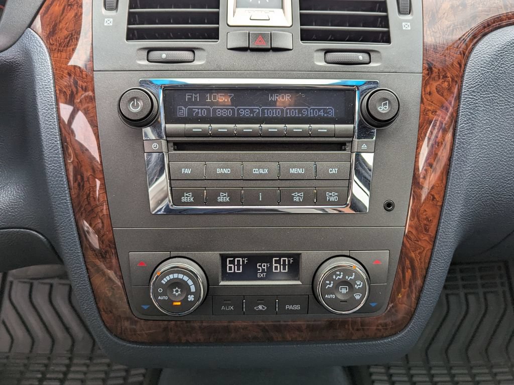 Used 2007 Cadillac DTS FWD image 22
