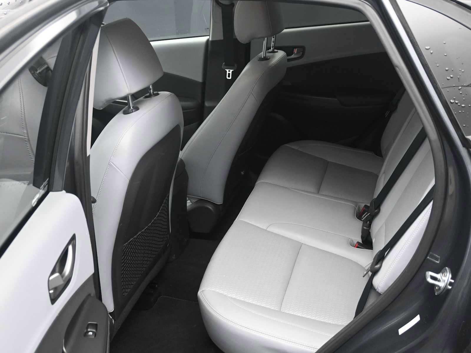 Used 2020 Hyundai Kona Ultimate image 14