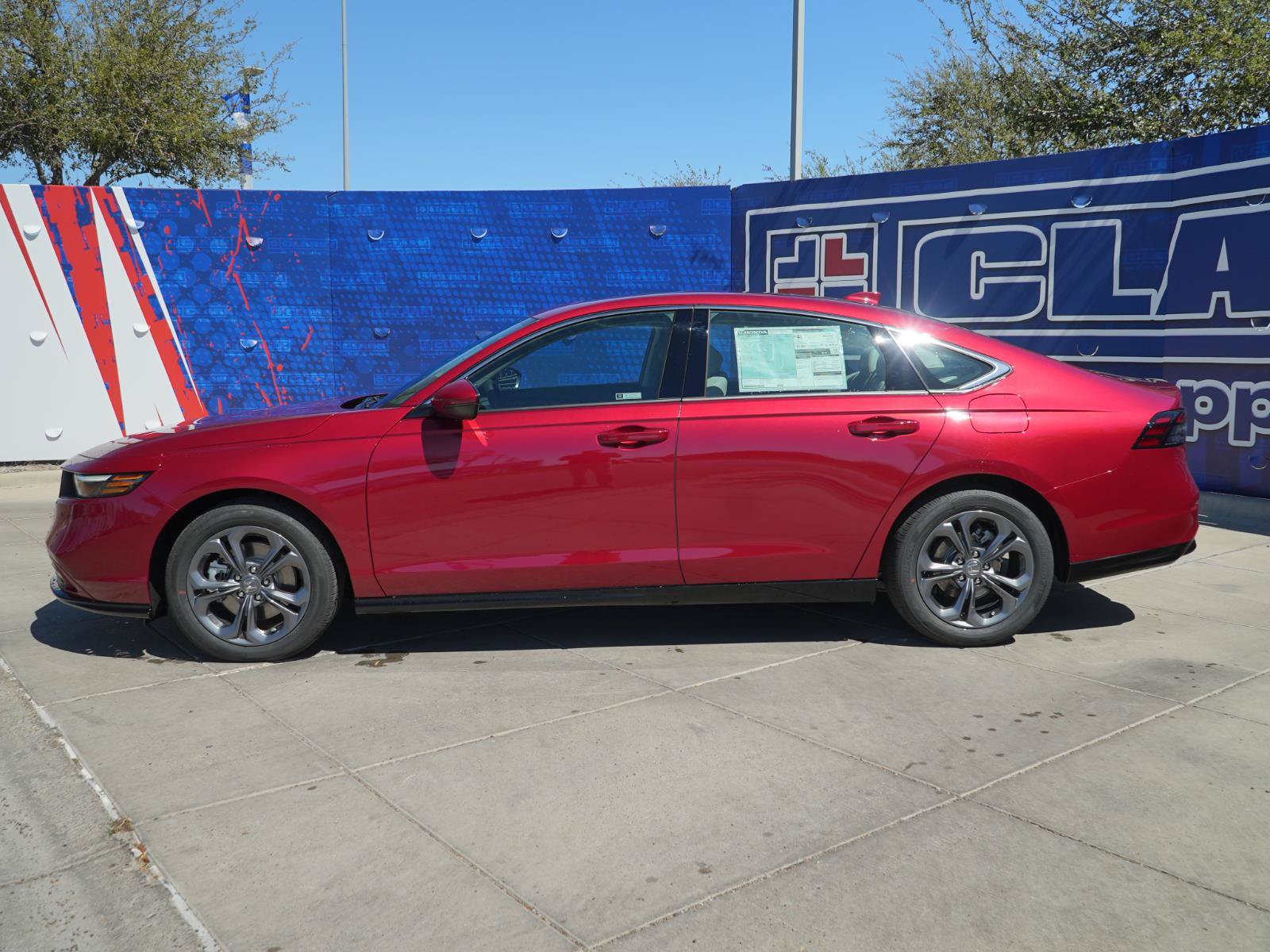 Used 2026 Honda Accord EX-L image 10