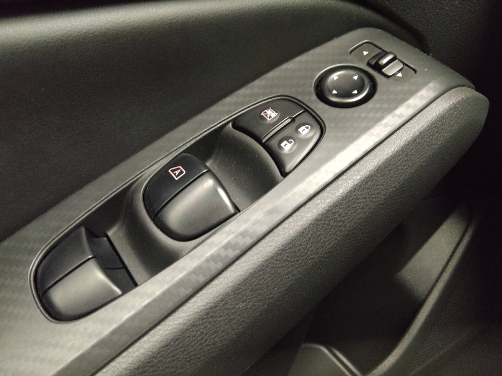 Used 2025 Nissan Altima 2.5 SV FWD image 27