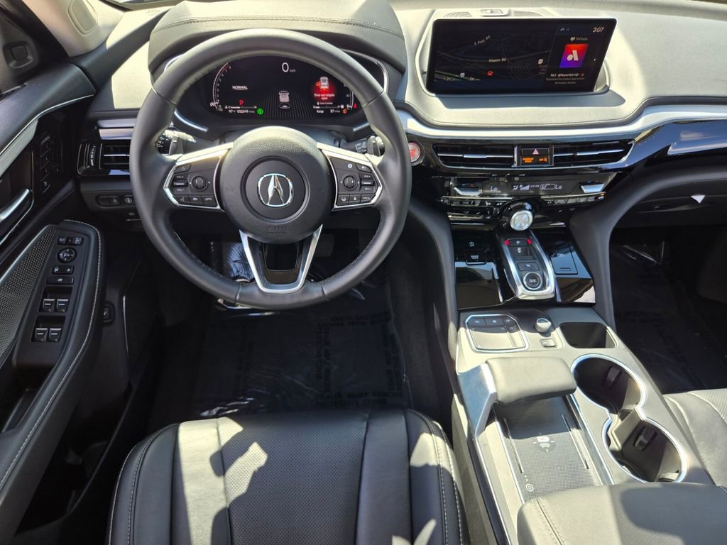 Used 2024 Acura MDX FWD w/ Technology Package image 12