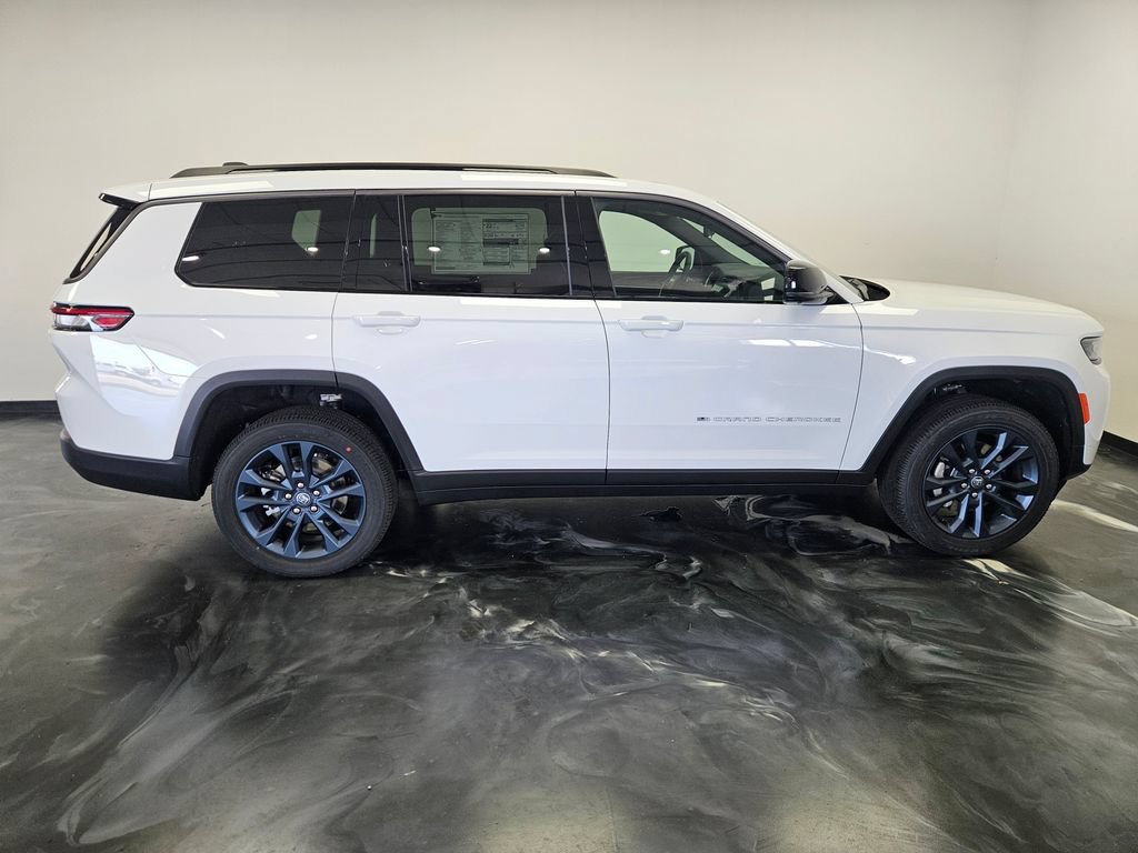 New 2026 Jeep Grand Cherokee L Limited AWD/4WD image 26