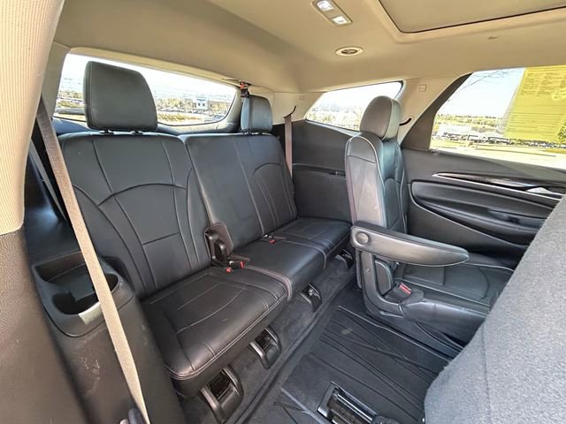 Used 2021 Buick Enclave Avenir w/ Avenir Technology Package AWD/4WD image 33