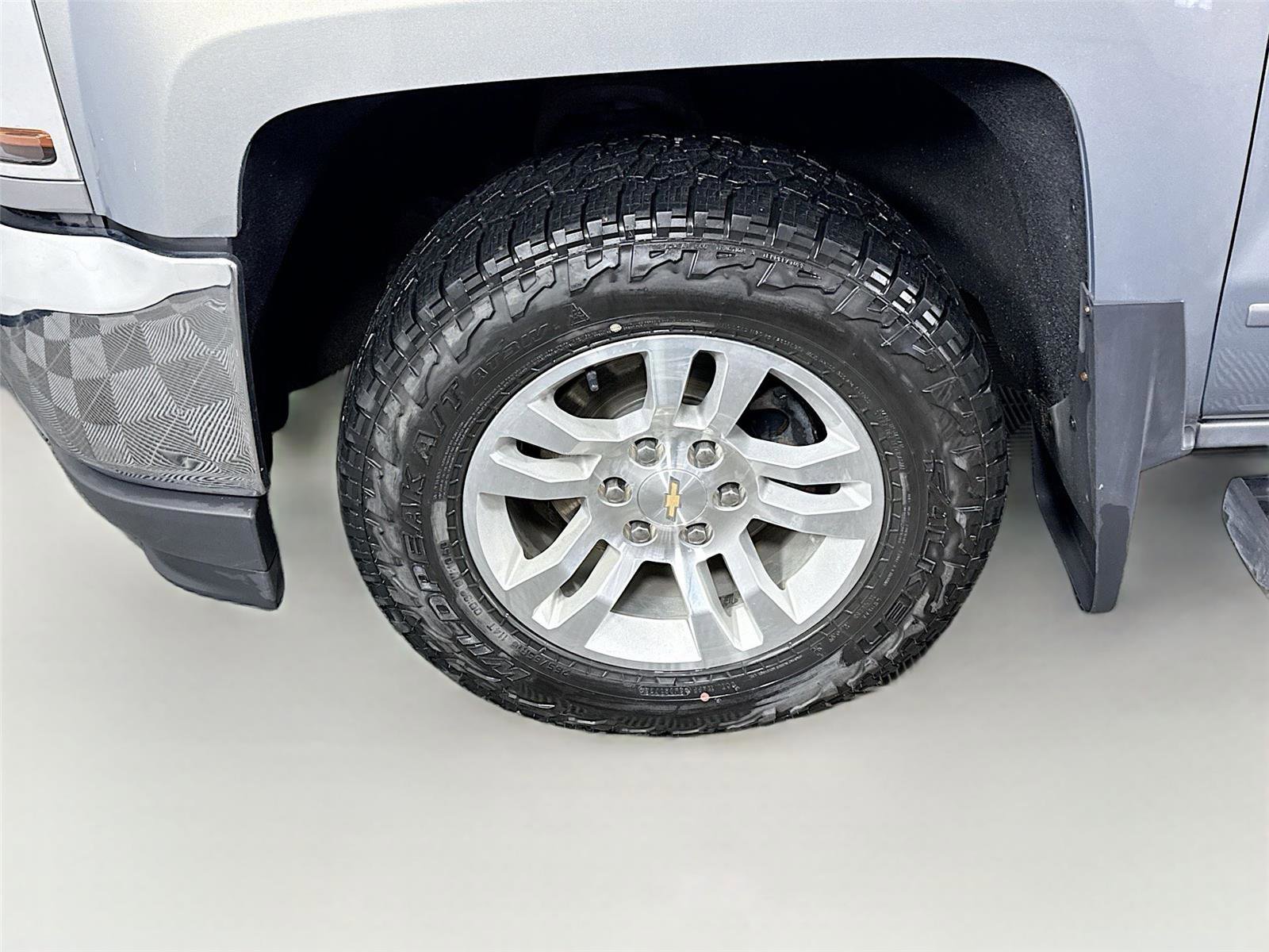 Used 2017 Chevrolet Silverado 1500 LT w/ All Star Edition image 21