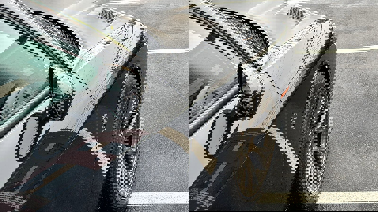 Used 2016 Dodge Challenger SRT Hellcat image 15