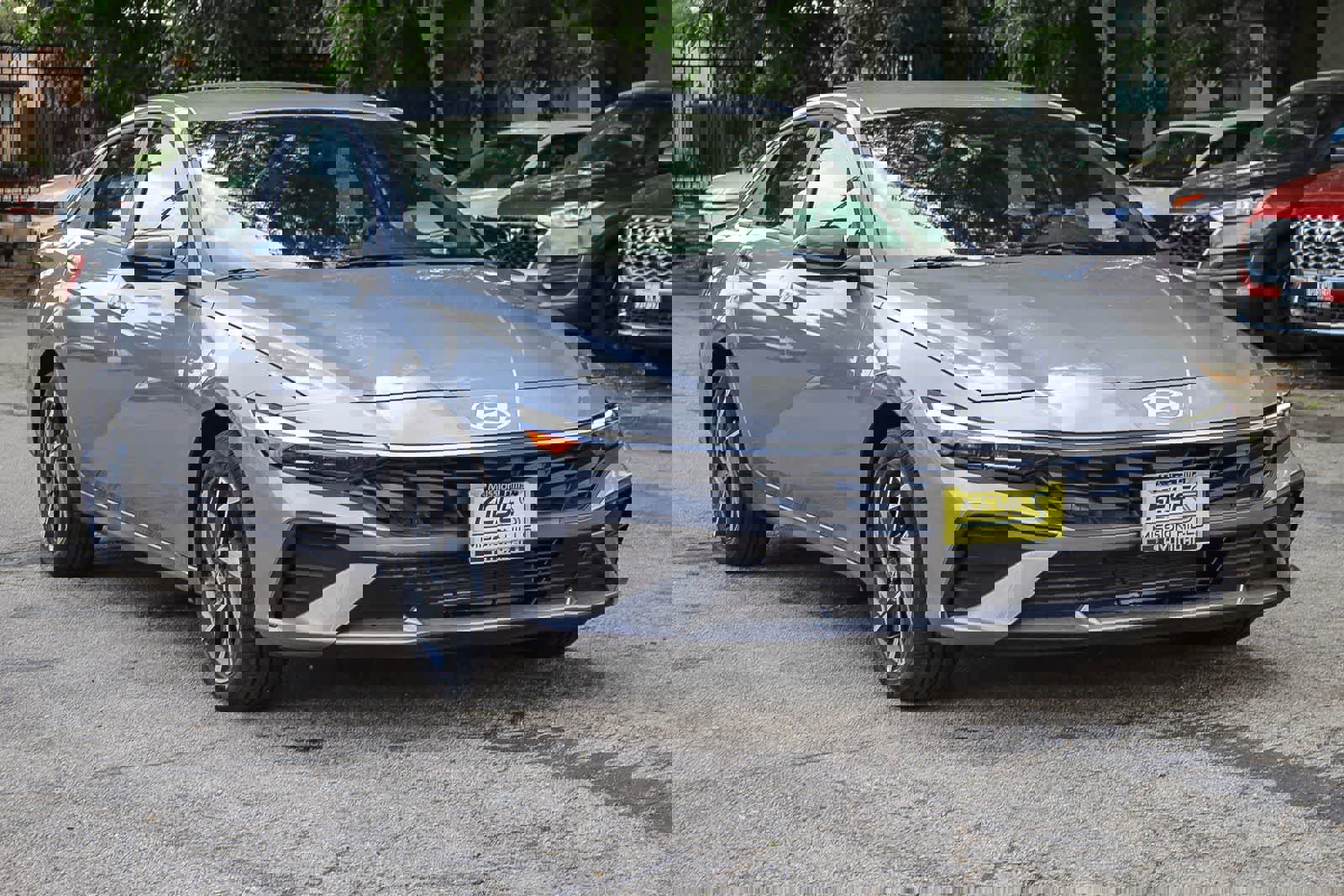 New 2025 Hyundai Elantra Sport image 3