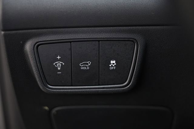 Used 2022 Hyundai Tucson Limited image 18