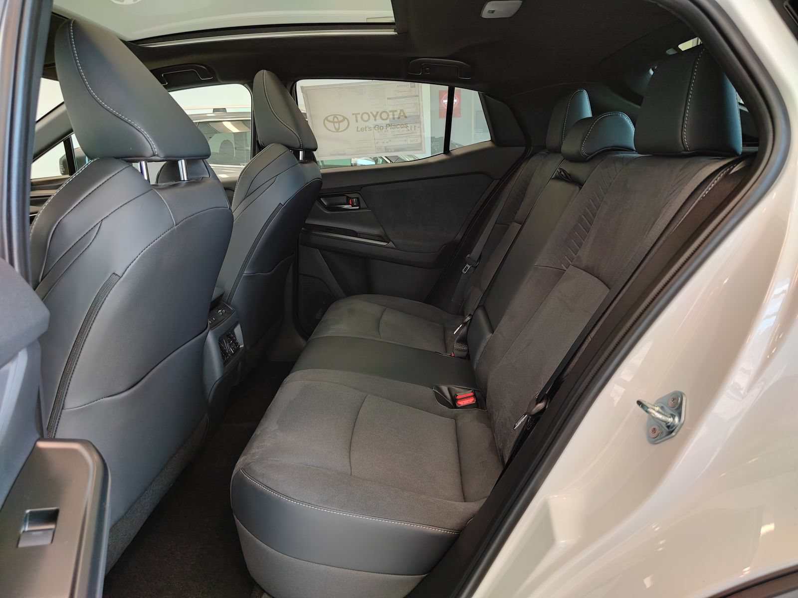 New 2026 Toyota C-HR w/ Cold Weather Package AWD/4WD image 12