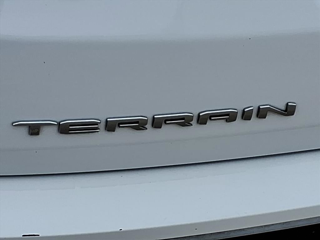 Certified 2022 GMC Terrain AT4 w/ Infotainment Package II image 11