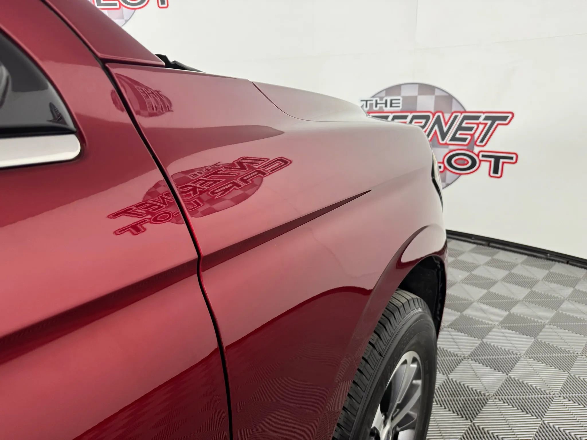 Used 2019 Ford Expedition XLT w/ Equipment Group 201A image 32