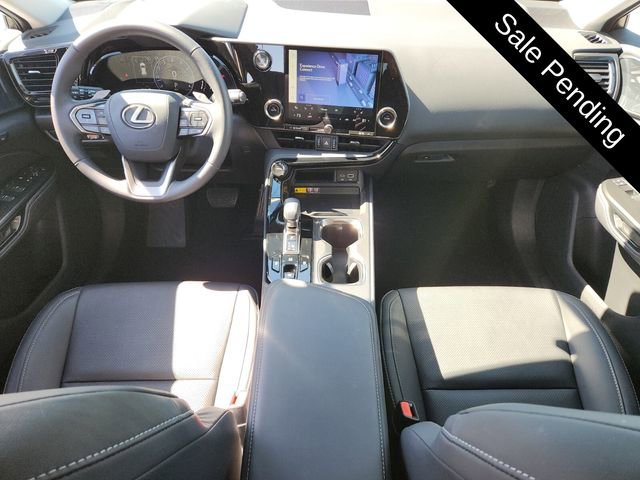 Used 2025 Lexus NX 250 FWD w/ Towing Package (2000 Lbs) image 16