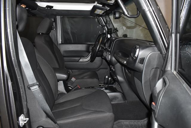 Used 2018 Jeep Wrangler Unlimited Sport S image 15