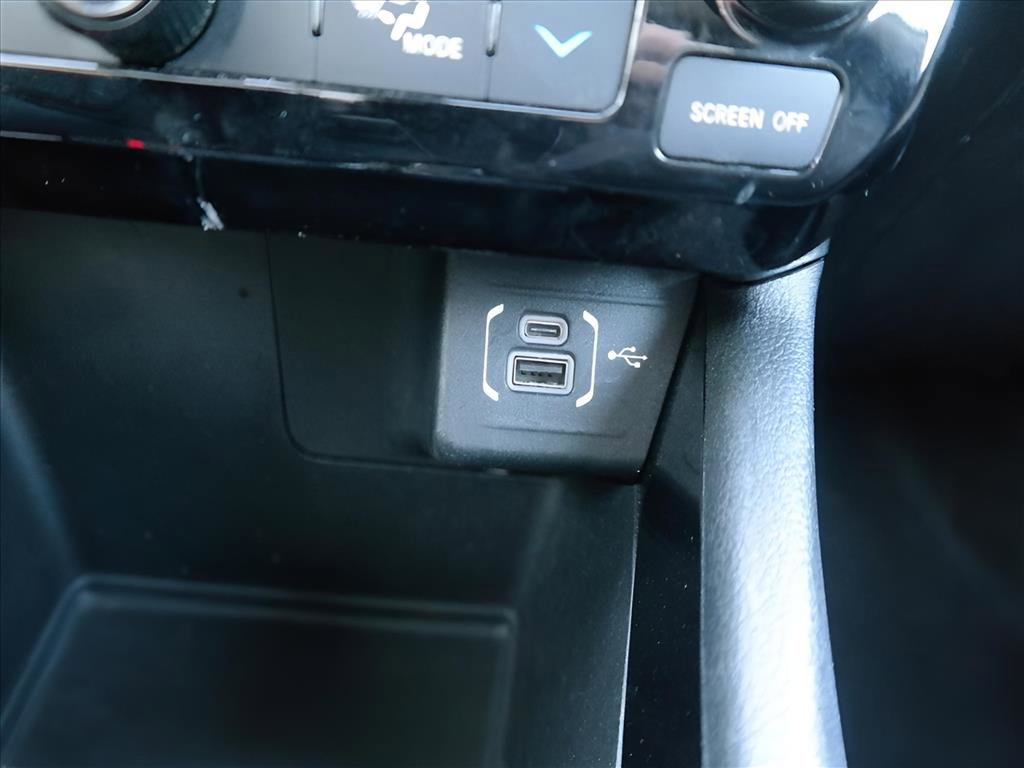 Used 2024 Jeep Compass Limited image 21