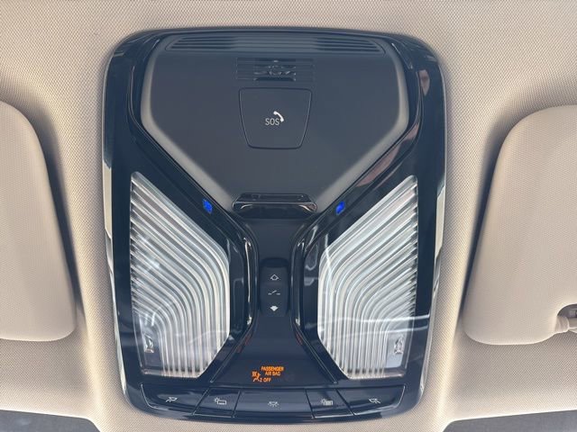 Used 2024 BMW X7 xDrive40i w/ Premium Package AWD/4WD image 19