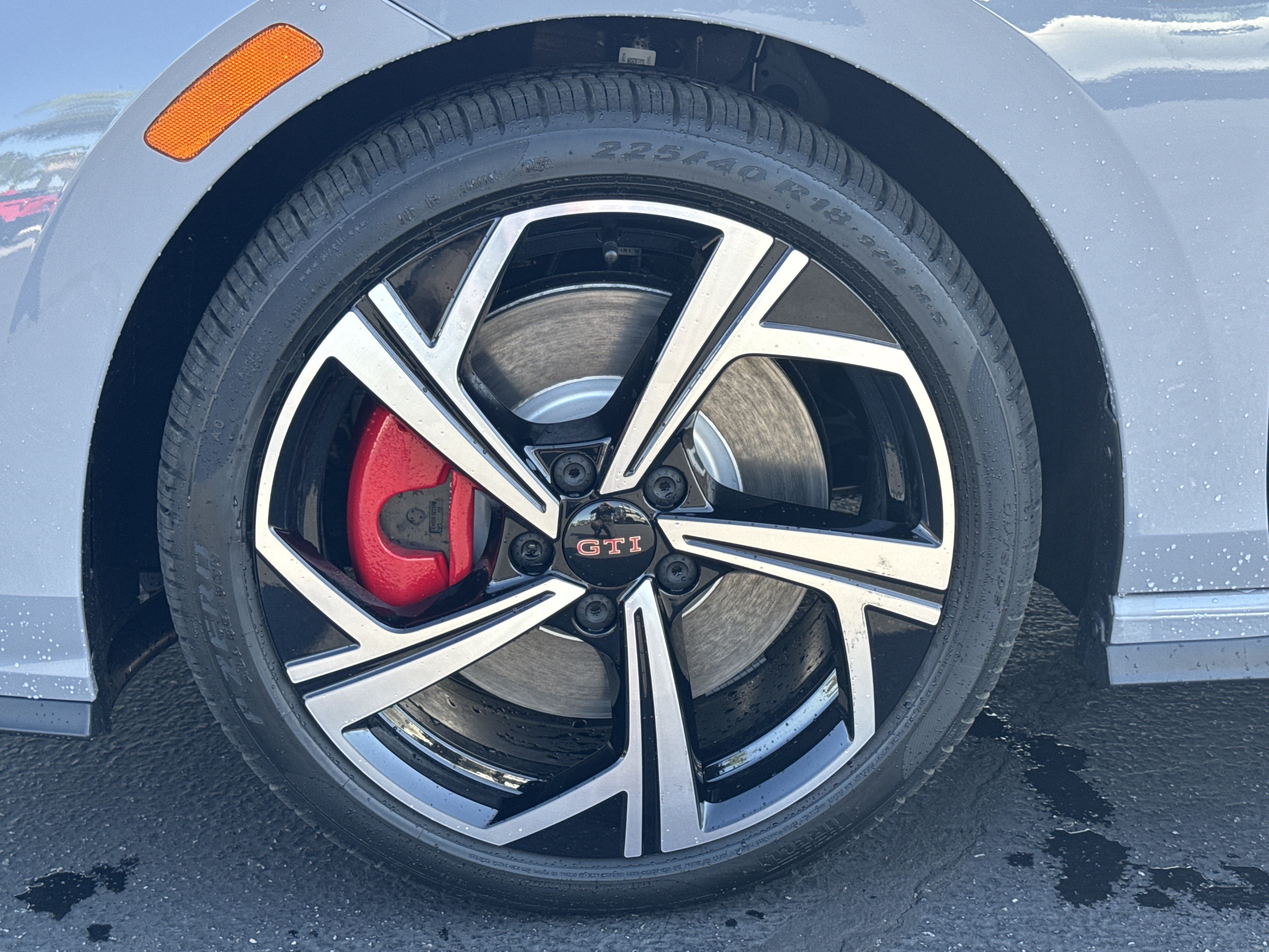 New 2026 Volkswagen Golf SE FWD image 11