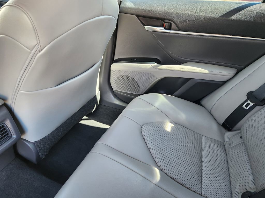 Used 2018 Toyota Camry XSE w/ Driver Assist Package image 26
