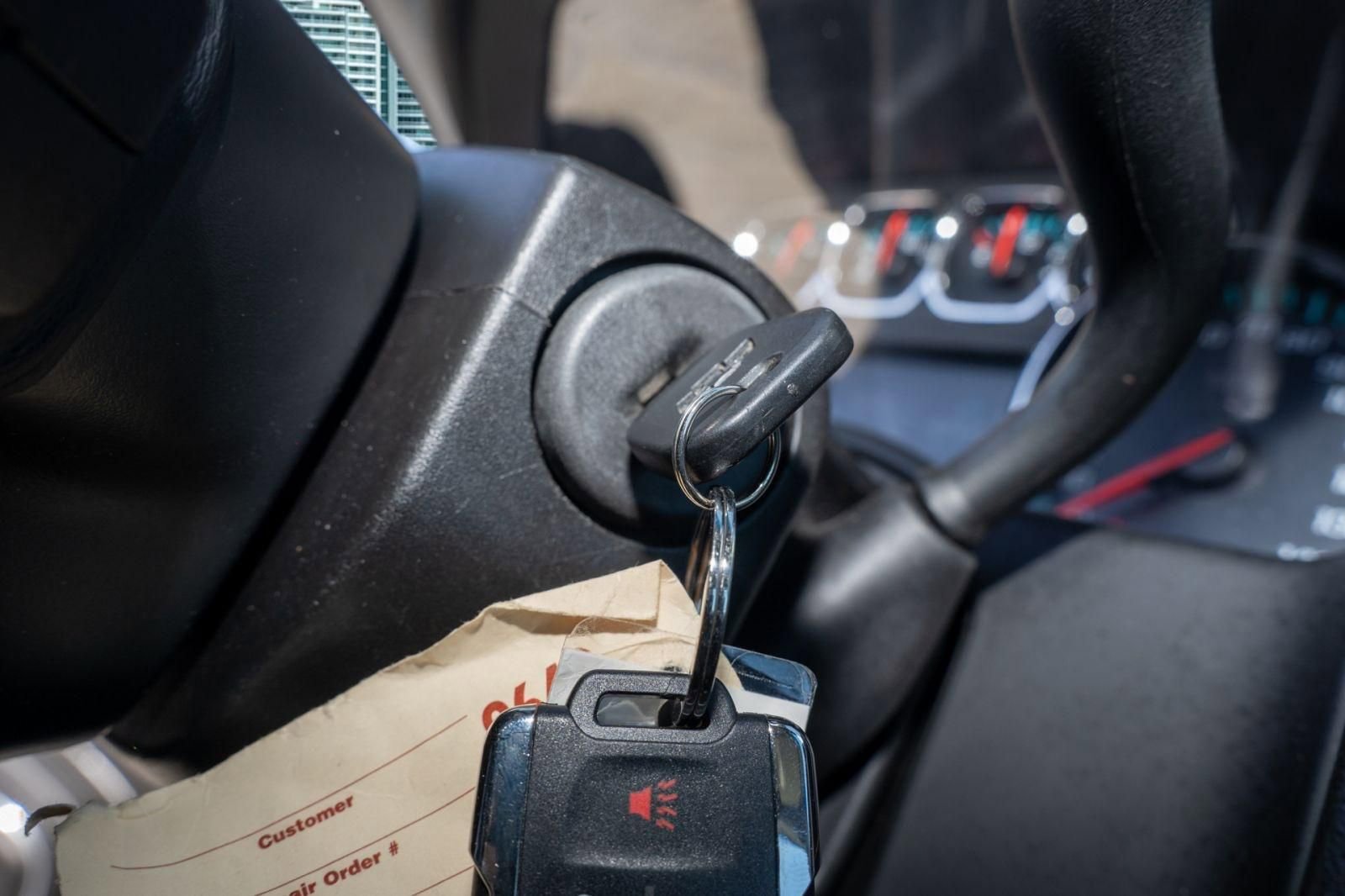 Used 2018 Chevrolet Tahoe LS image 32