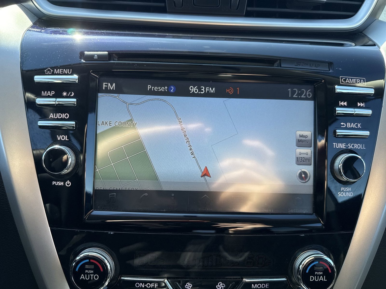 Used 2016 Nissan Murano S w/ Navigation Package AWD/4WD image 19