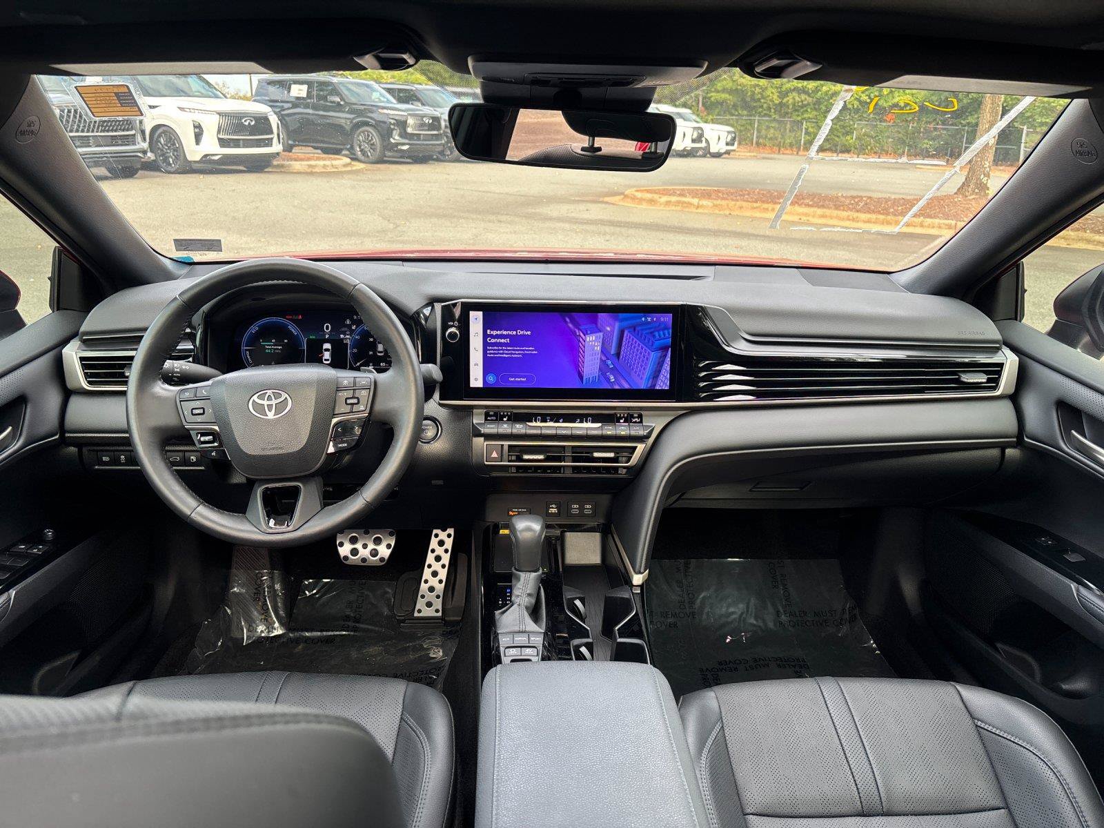 Used 2025 Toyota Camry XSE FWD image 34