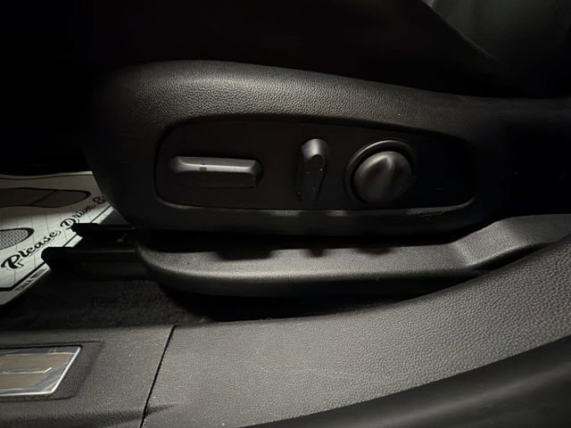 Used 2019 GMC Acadia Denali w/ Technology Package image 12