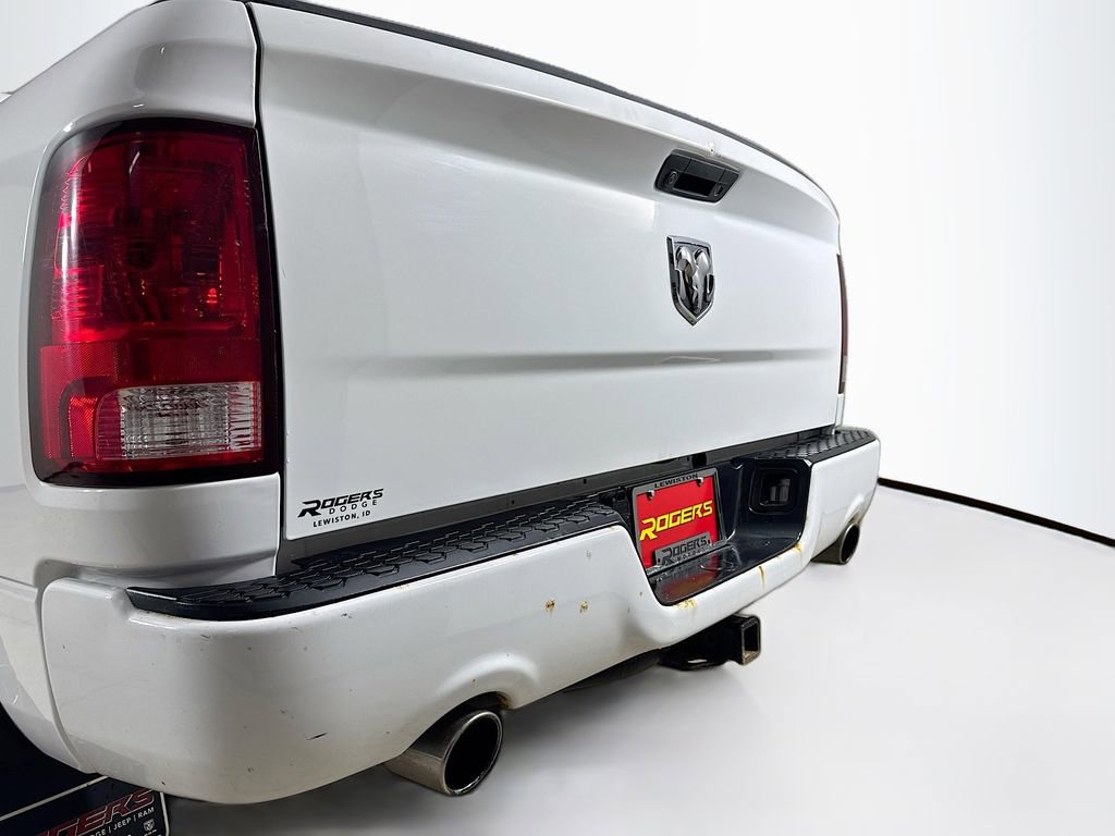 Used 2017 RAM 1500 Express image 28