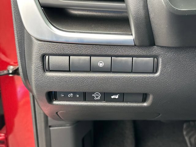Used 2026 Nissan Rogue SV AWD/4WD image 23