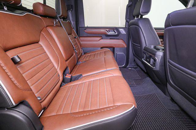 Used 2024 GMC Sierra 2500 Denali Ultimate image 26