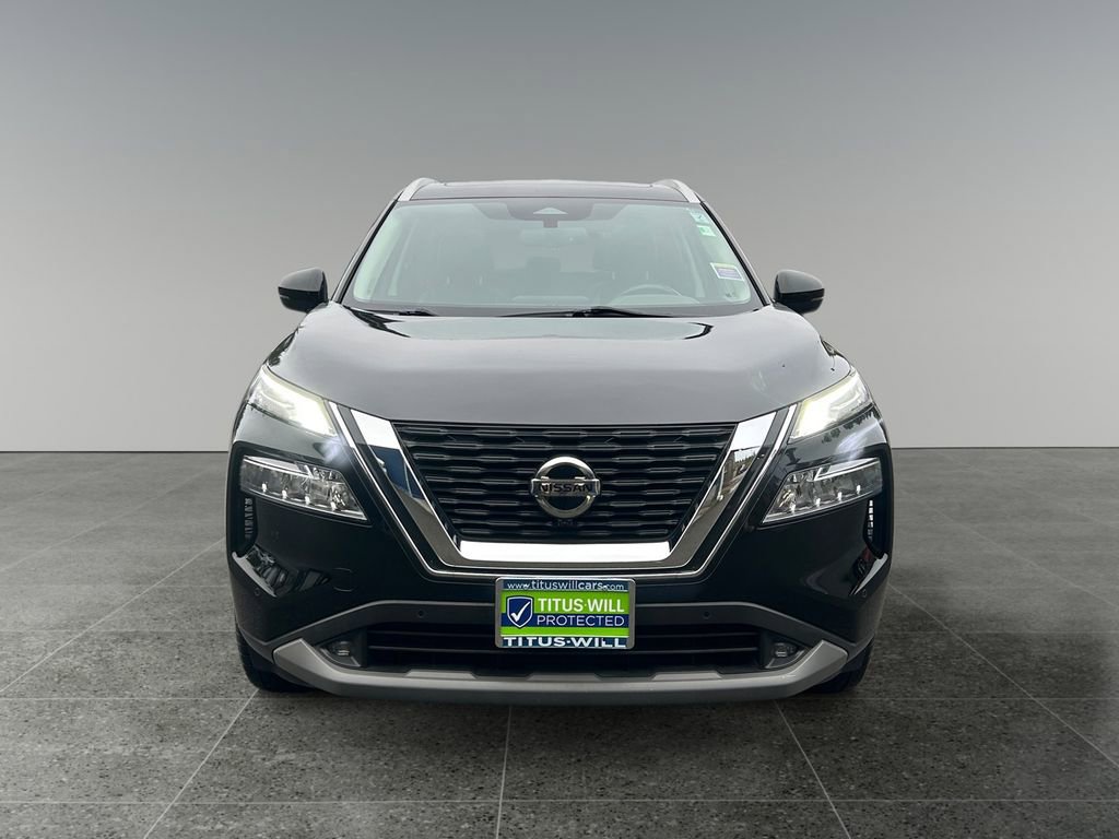 Used 2021 Nissan Rogue SL w/ Premium Package image 2