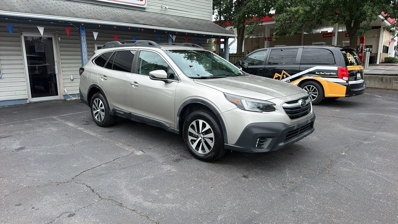 Used 2020 Subaru Outback Premium AWD/4WD image 8