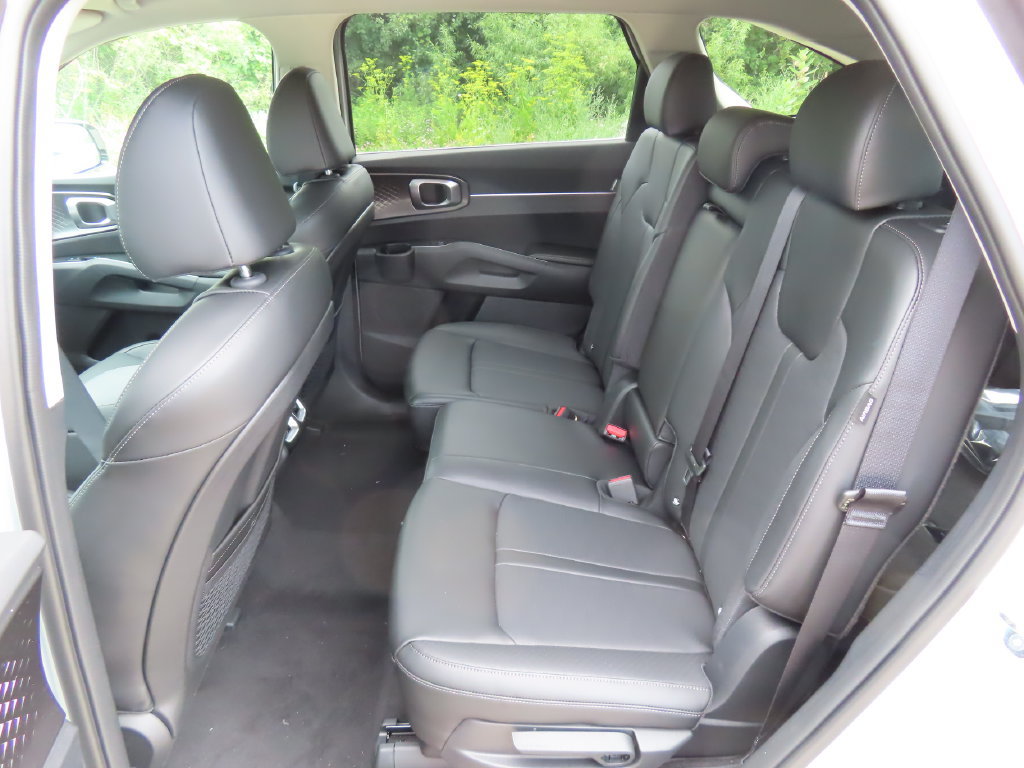 New 2026 Kia Sorento S AWD/4WD image 22