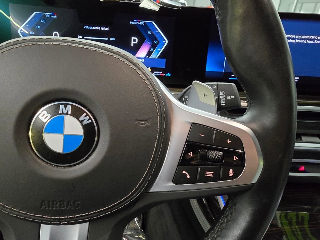 Used 2023 BMW X7 xDrive40i w/ Executive Package image 21