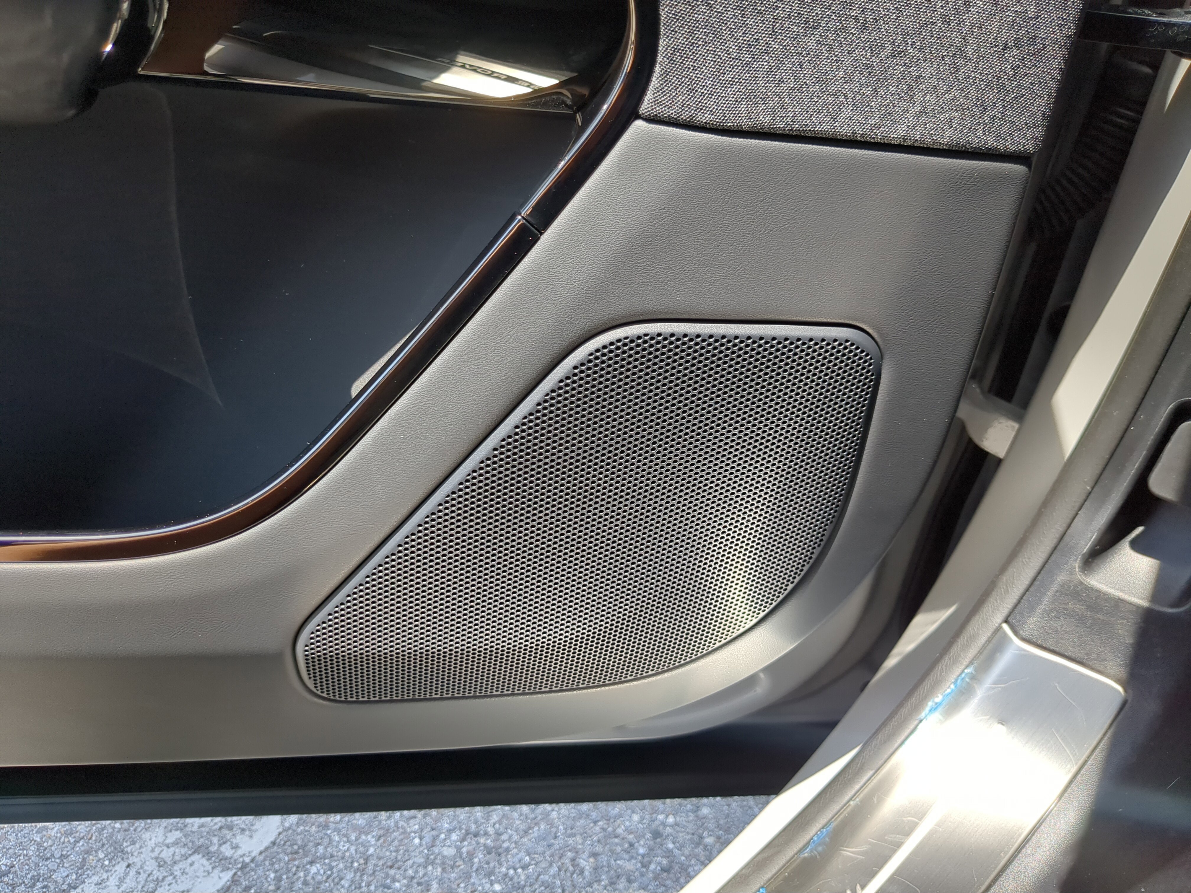 New 2025 Land Rover Range Rover Sport Dynamic SE image 16