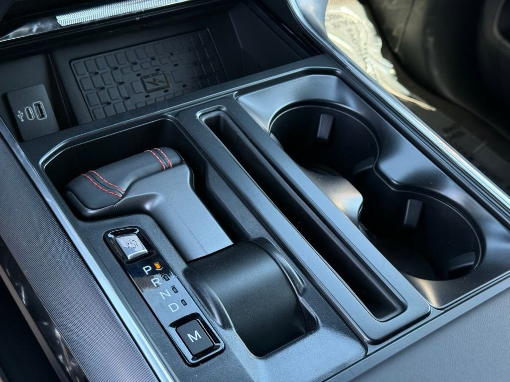 New 2026 Ford F150 Raptor AWD/4WD image 16