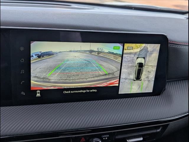 Used 2025 Nissan Kicks SR image 12