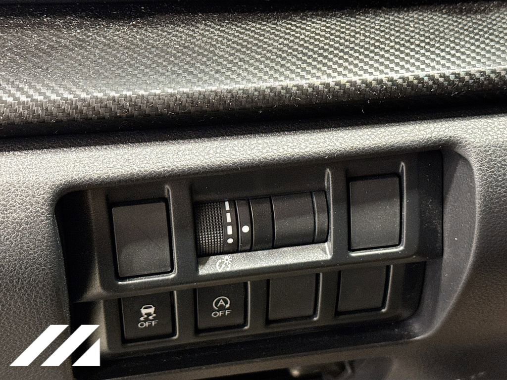 Used 2021 Subaru Crosstrek 2.0i Premium image 10