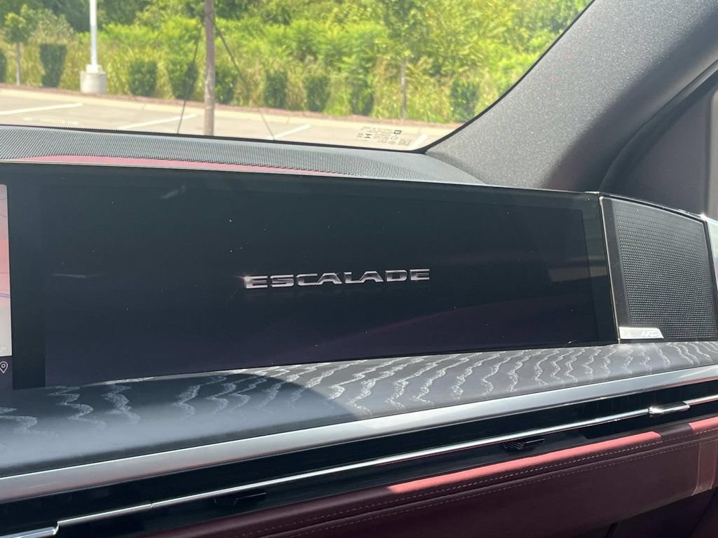 New 2026 Cadillac Escalade Sport w/ Touring Package AWD/4WD image 32