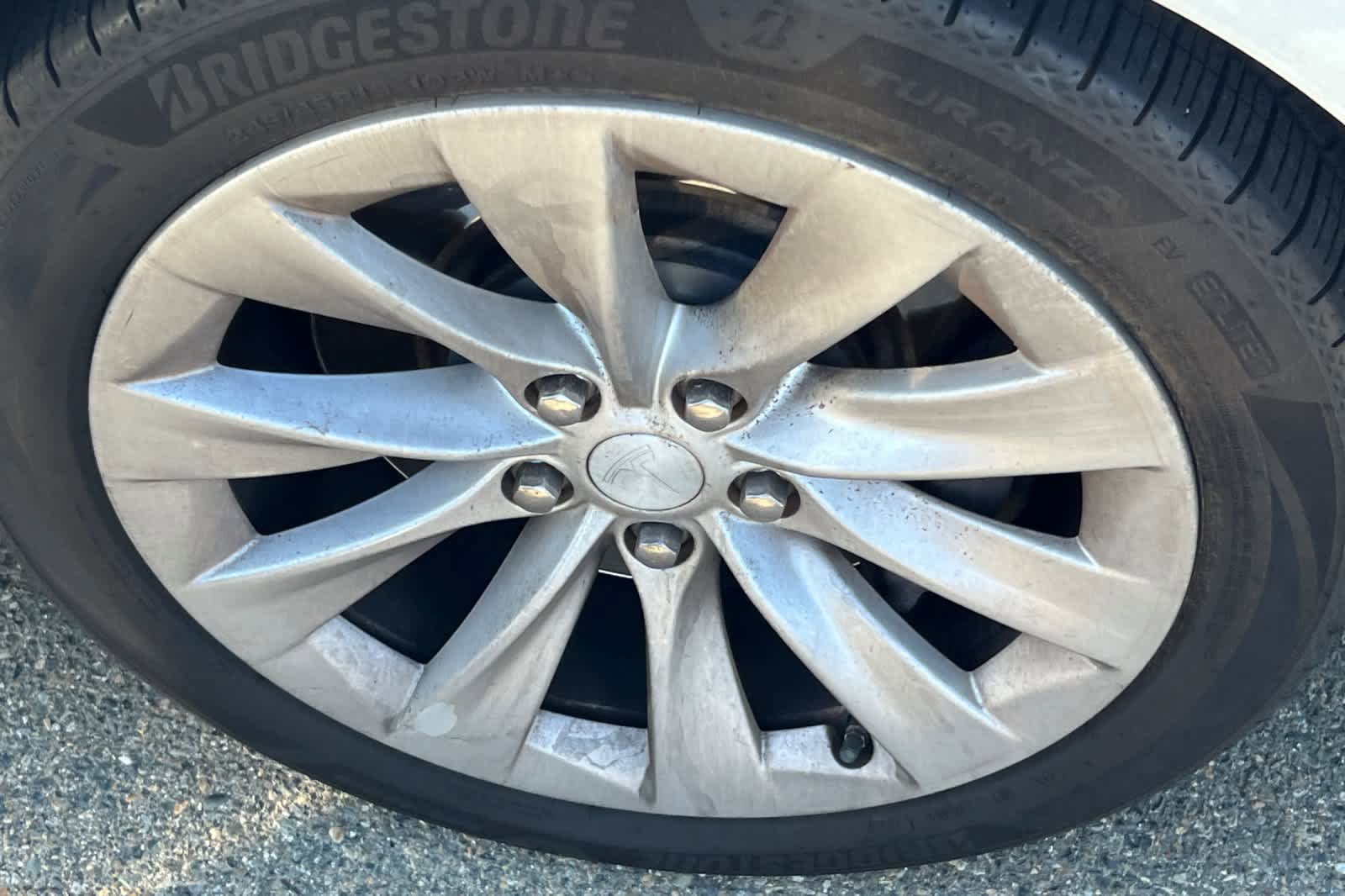 Used 2016 Tesla Model S 70 RWD image 22